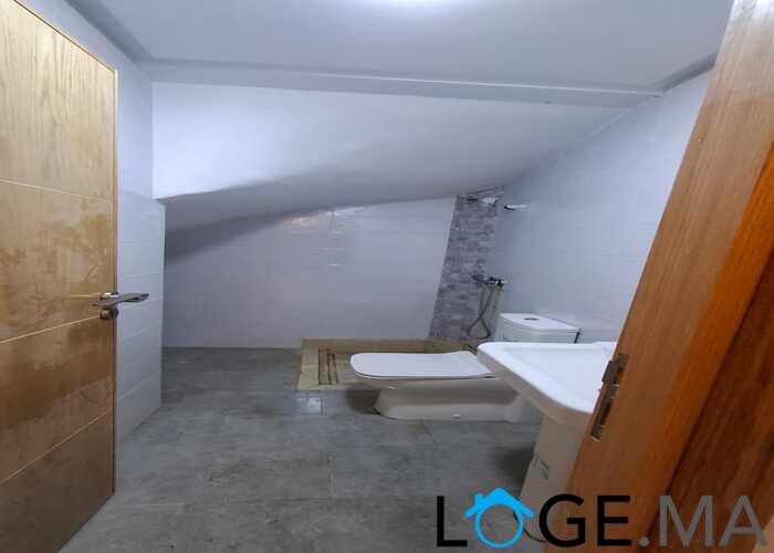Appartement RDC de 120 m2 a vendre avec garage près Marjan El jadida 
