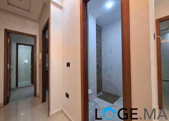 Appartement dans R+4 étage courant de 91 m2 a el jadida.