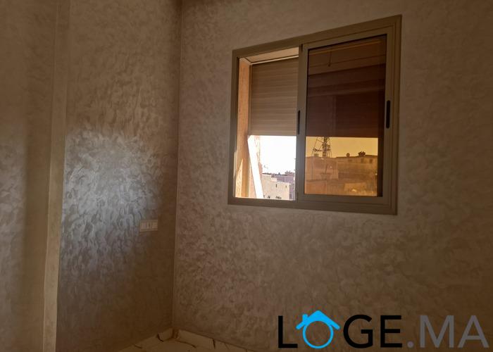 Appartement de 70 m2 de deux façades dans R+2 a Dar Ghalef près la Mer el jadida .