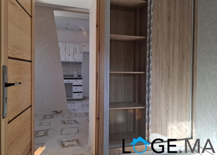 Appartement de 70 m2 de deux façades dans R+2 a Dar Ghalef près la Mer el jadida .