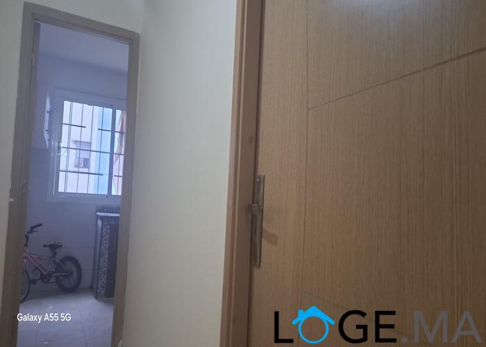 Appartement a vendre dans R+4 deb56 m2 au 1er étage près city industrielle el jadida.