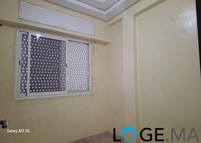 Appartement a louer au 4eme étage dans R+4 à hay essalam près service des mines el jadida .