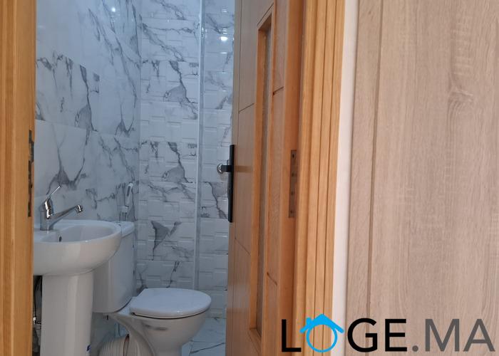 Appartement a vendre au 1er étage de 92 m2 à Malk chikhe el jadida.