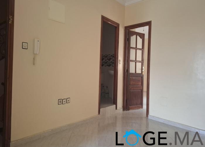 Appartement a louer dans R+2 au 2eme étage à hay essalam el jadida. 