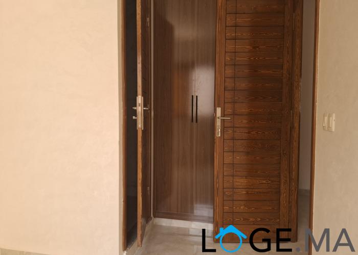 Belle appartement a vendre  au 2eme étage escalier privatif à sidi moussa el jadida