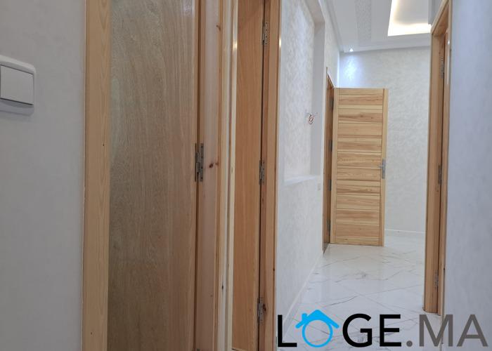 Appartement a vendre au 1er étage escalier privatif à hay essalam el jadida.