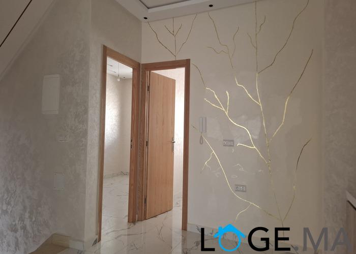 Niveau de villa a vendre de 134 m2 a al bousstane el jadida ,endroit calme et sécurisée.