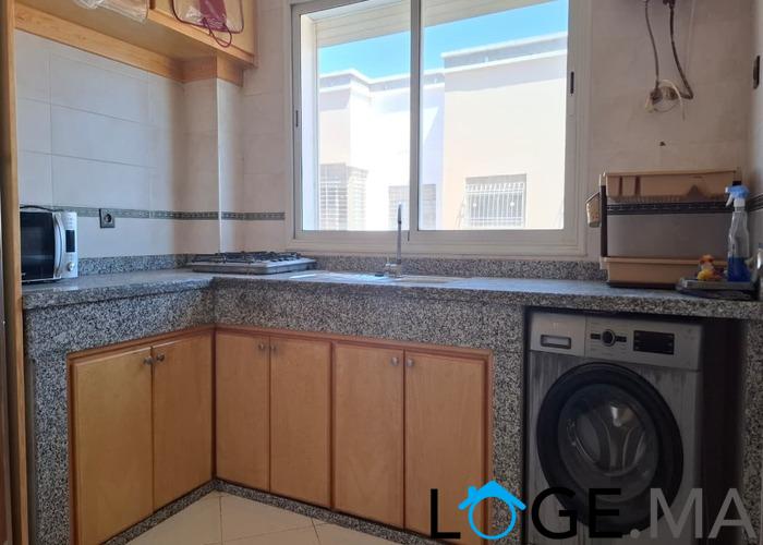 Appartement a vendre de deux façades dans R+4 au 4eme étage el jadida.