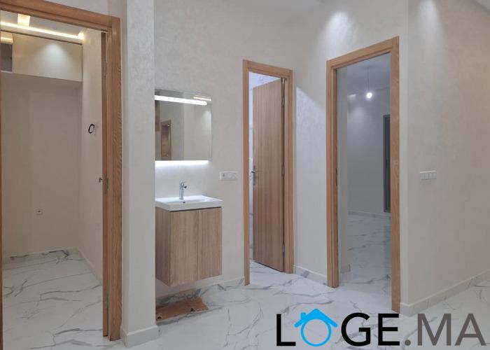 Niveau de villa a vendre de 134 m2 a al bousstane el jadida ,endroit calme et sécurisée.