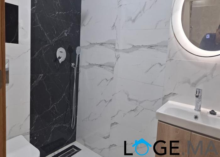 Niveau de villa a vendre de 134 m2 a al bousstane el jadida ,endroit calme et sécurisée.