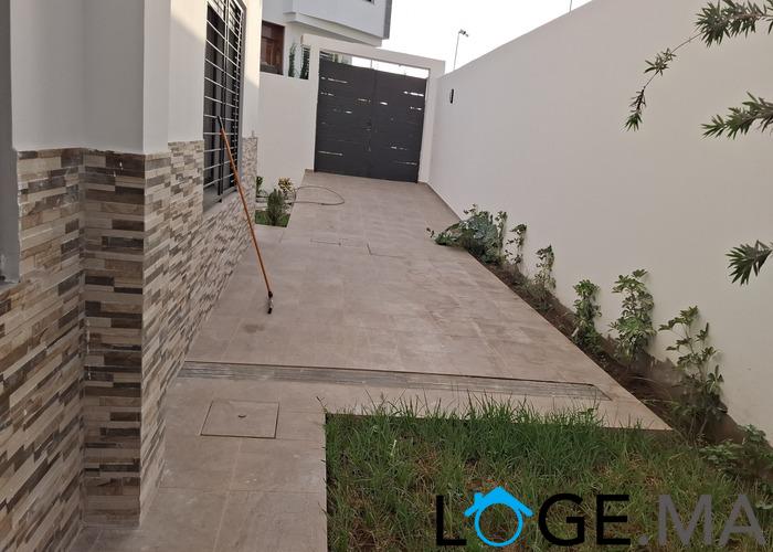 Duplex villa a vendre de 3 façades près marjan el jadida 