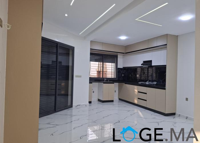 Duplex villa a vendre de 3 façades près marjan el jadida 