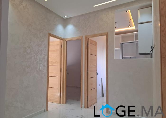 Appartement a vendre dans R+2 au 2 ème étage a hay essalam el jadida. 