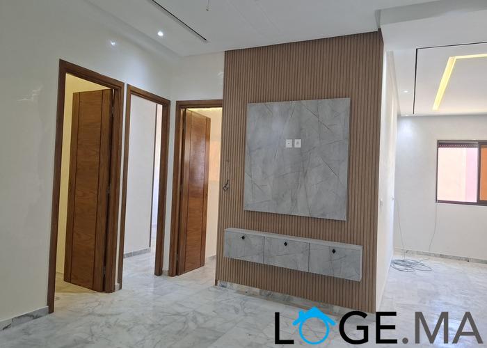 Appartement a vendre escalier privatif, de 116 m2 a el jadida. 