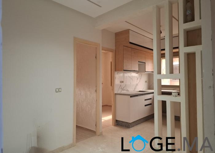 Appartement dans r+3 2eme et 3eme étage de 4 pièces près marjane 