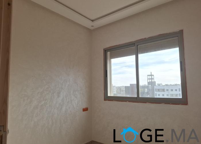 Appartement dans r+3 2eme et 3eme étage de 4 pièces près marjane 