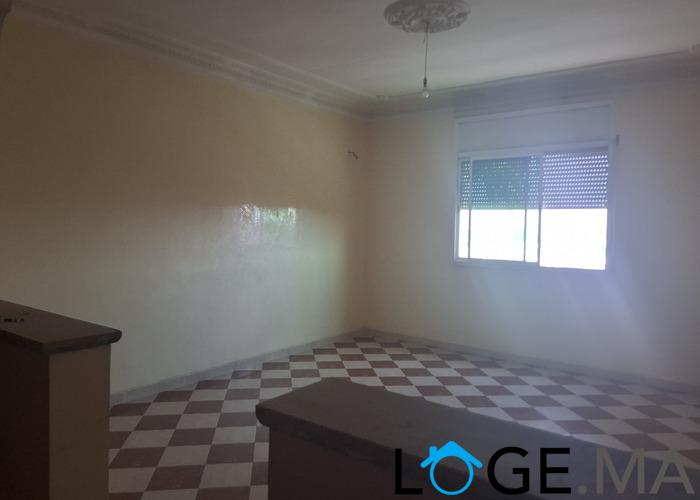 Appartement a louer  de 120 m2 dans R+4 a hay essalam el jadida .