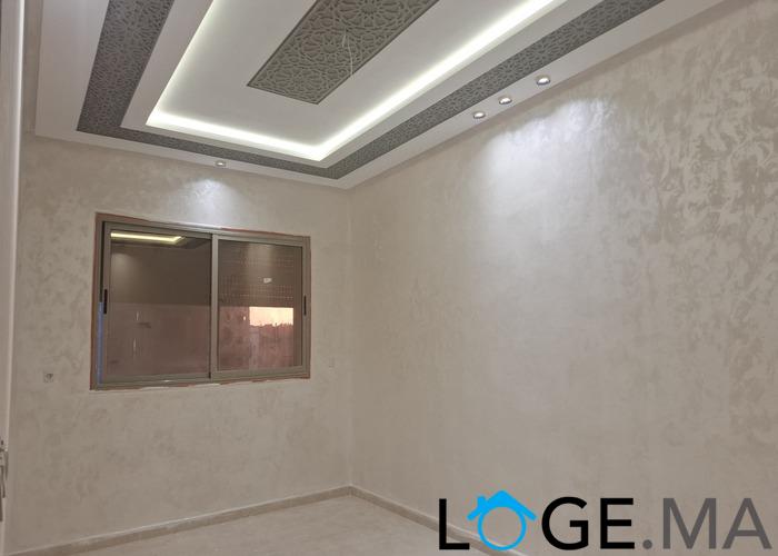 شقة للبيع خلف مقهى شيماء بمدينة الجديدة 