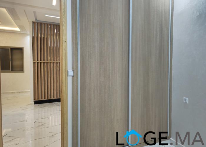 Appartement a vendre dans R +2 escalier privatif,a el jadida.