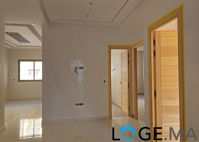 Appartement a vendre dans R+2 escalier privatif, de 113 m2 (surface sans escalier) a jnan lmatar près Najed el jadida.