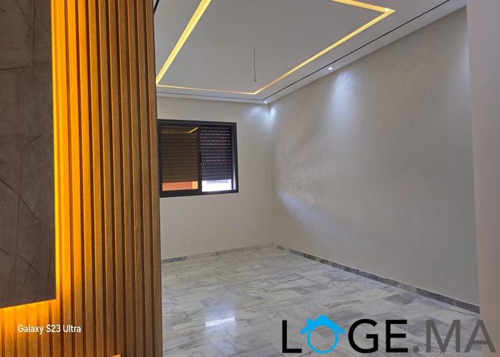 Appartement a vendre dans R+2 au 2eme étage, de 147 m2 a el jadida.