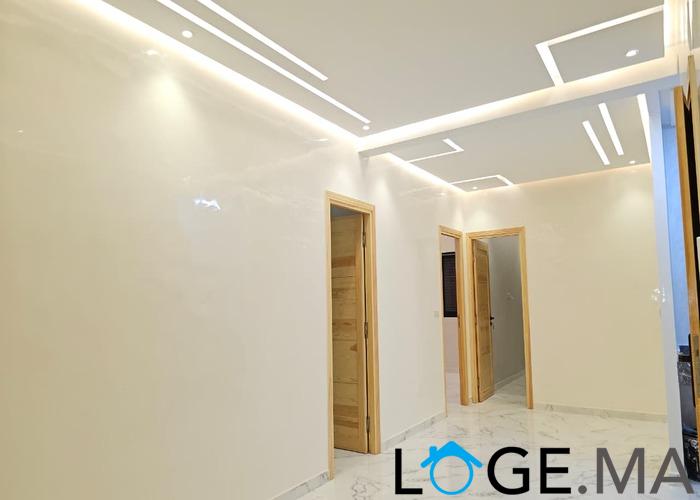 Appartement a vendre dans R+3 ,de 110 m2 avec ascenseur, a el jadida. 