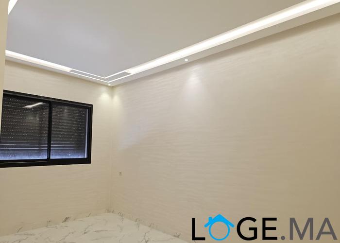 Appartement a vendre dans R+3 ,de 110 m2 avec ascenseur, a el jadida. 