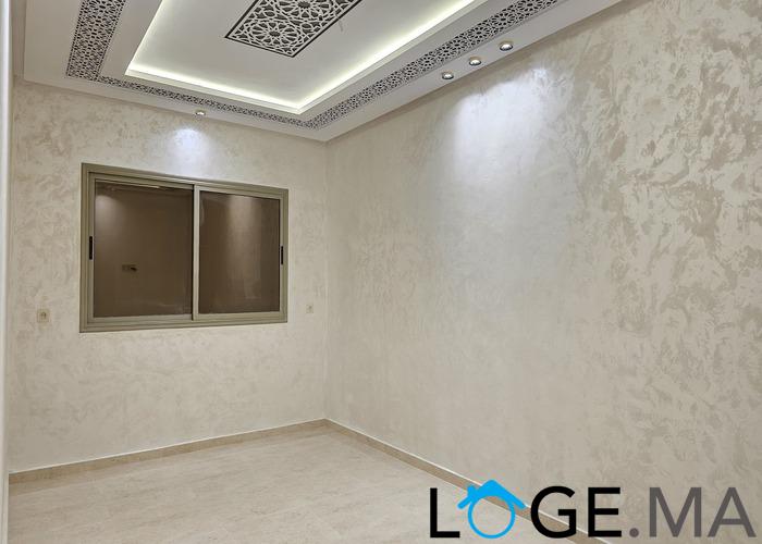 Appartements de deux façades dans R+3 au 3éme étage avec ascenseur jusqu'à terrasse,avant café Chaimaa el jadida. 