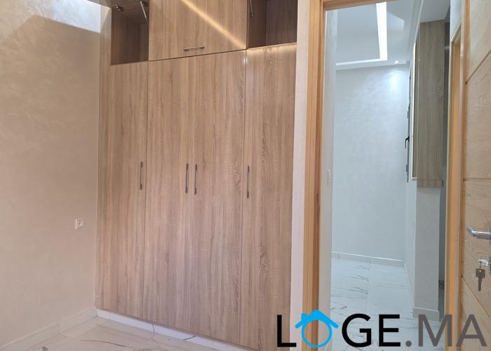 Appartement a vendre dans R+2 escalier privatif a hay essalam près route Marrakech el jadida.