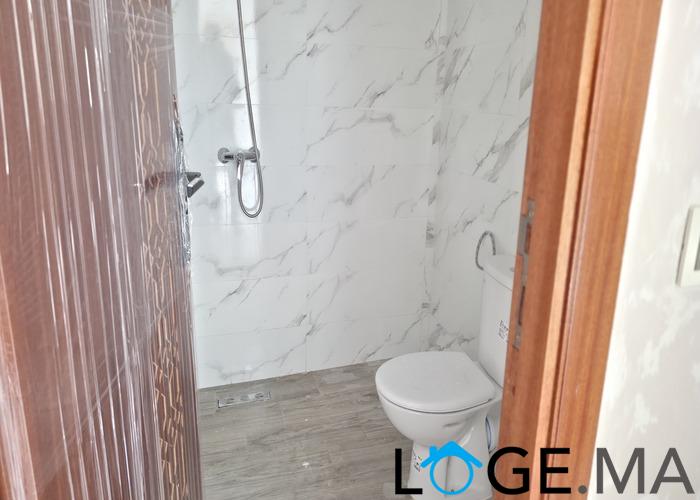 شقة سفلية للبيع قرب مرجان الجديدة .