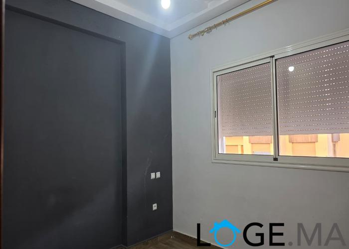 Appartement a louer au 1er étage dans R+4 face sud près marjane el jadida.