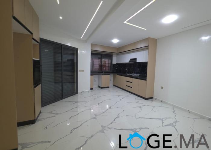 Duplex a vendre près marjan el jadida .