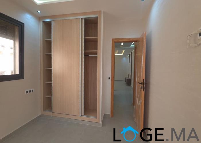 Appartement a vendre de deux façades escalier privatif au 2eme étage a el jadida.