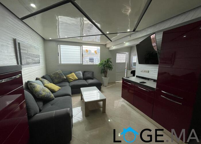 Villa complet a vendre a el jadida dans un endroit calme et sécurisée. 