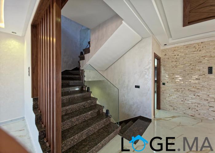 Niveau de villa a vendre près al bousstane el jadida . 