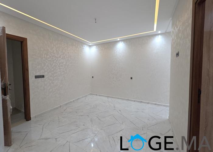 شقق خاضعة للدعم بمدينة الجديدة . 