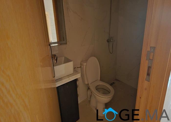 Appartement a vendre de 60 m2 a al bousstane el jadida.