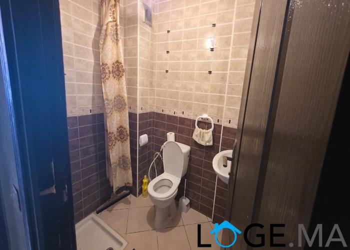 Appartement a vendre deuxième main au 3 ème étage de 88 m2 dans une résidence fermée près haut sidi bouzid a el jadida.