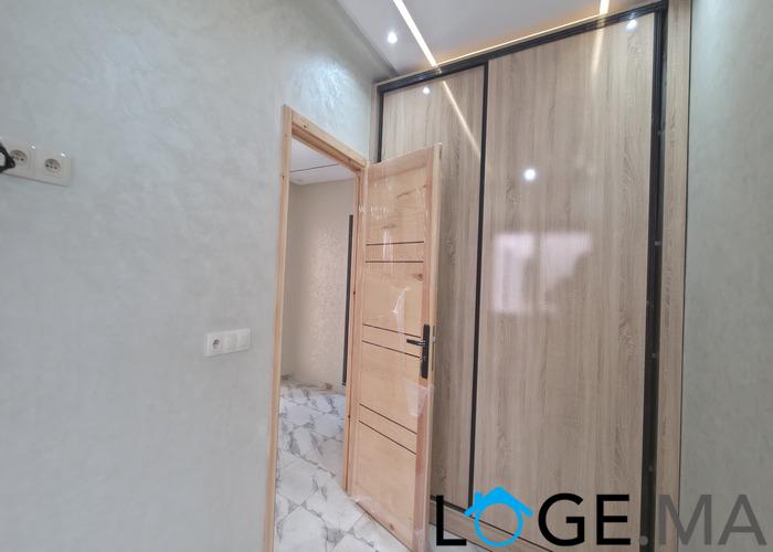 Appartement a vendre de 82 m2 étage courant près al bousstane el jadida.