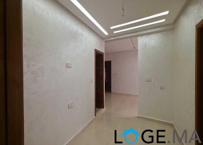 شقق للبيع في أرقى أحياء مدينة  الجديدة بمساحة 93 متر .  