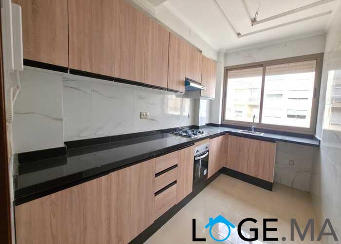 شقق للبيع في أرقى أحياء مدينة  الجديدة بمساحة 93 متر .  