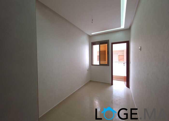 شقق للبيع في أرقى أحياء مدينة  الجديدة بمساحة 96 متر .   