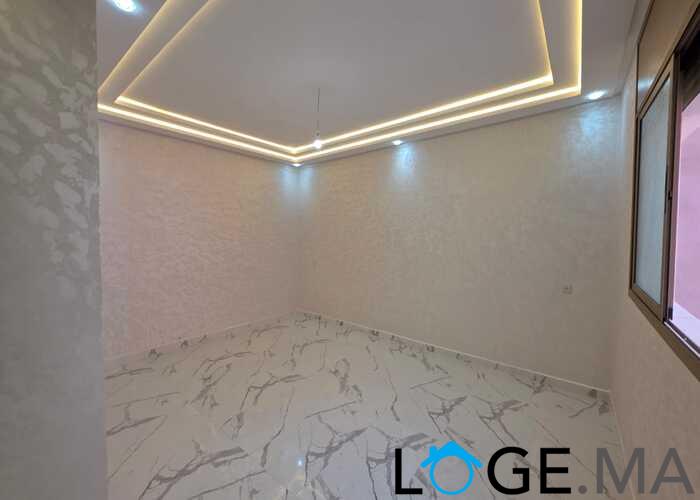 Appartement a vendre de 113 m2 dans R+3 avec ascenseur pres ibrahim Al khalil el jadida .