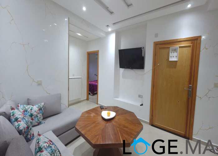 Appartement a vendre dans une immeuble en 4ème étage de deux façades a el jadida.