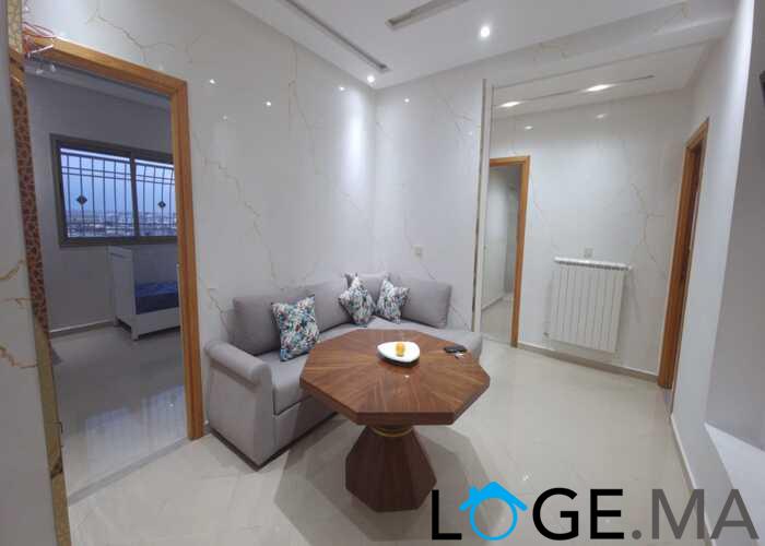 Appartement a vendre dans une immeuble en 4ème étage de deux façades a el jadida.