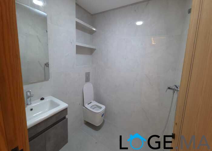 Duplex a vendre dans une R+3 de 202 m2 près marjan el jadida.