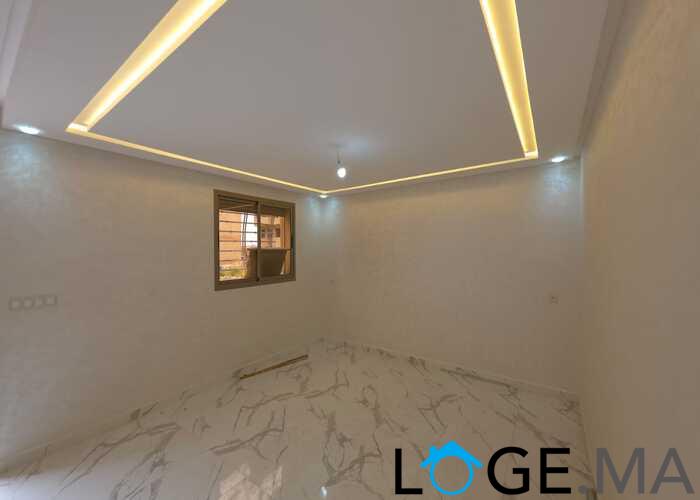 Duplex a vendre dans une R+3 de 202 m2 près marjan el jadida.