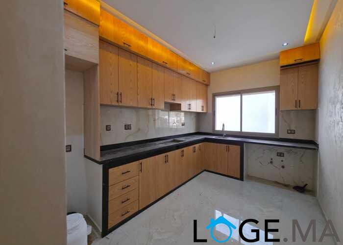 Niveau de villa a vendre près al bousstane el jadida. 