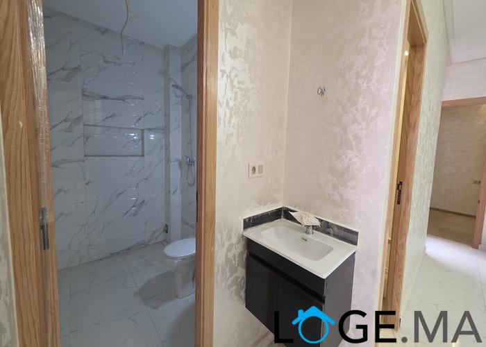 Appartement RDC a vendre de 94 m2 avec un boutique a el jadida.