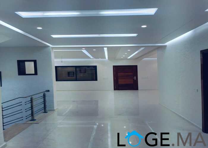 Duplex avec piscine a vendre de 400 m2 a el jadida .